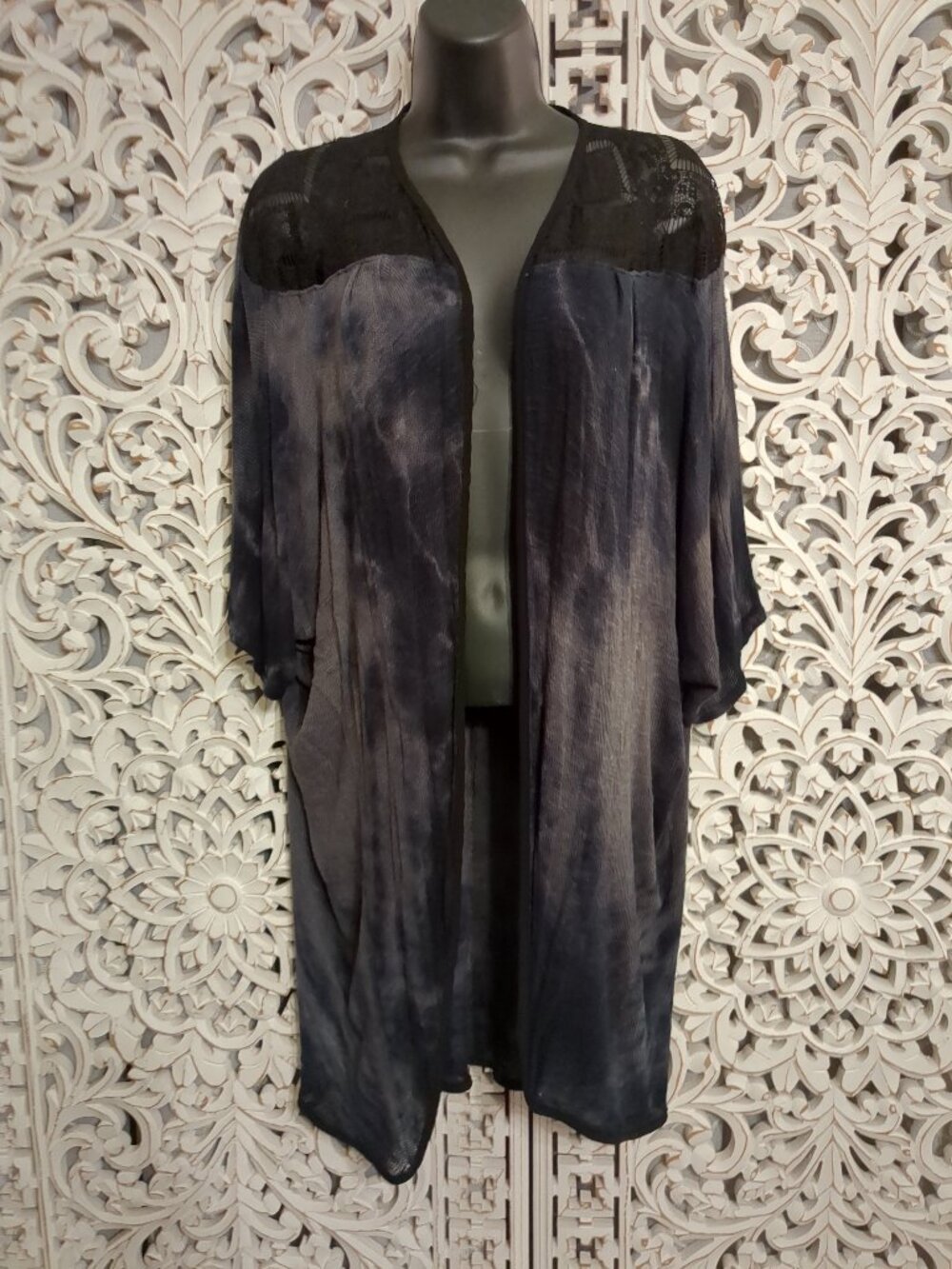 💙🕸💙🕸💙 P2P 31" Black and Deep Blue Mid Length Sleeve Cardigan Sweater s